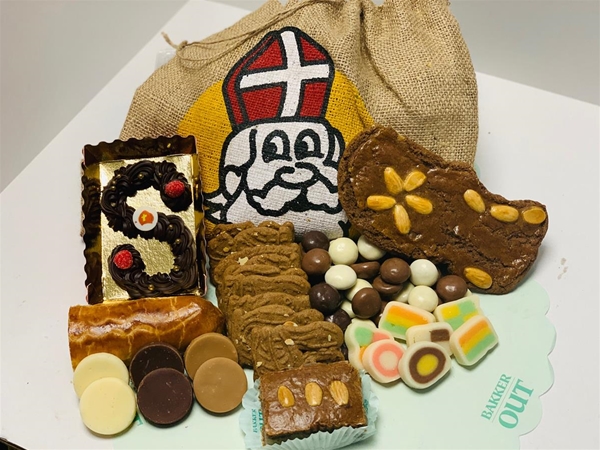 Jute Zak van Sinterklaas (8 items)